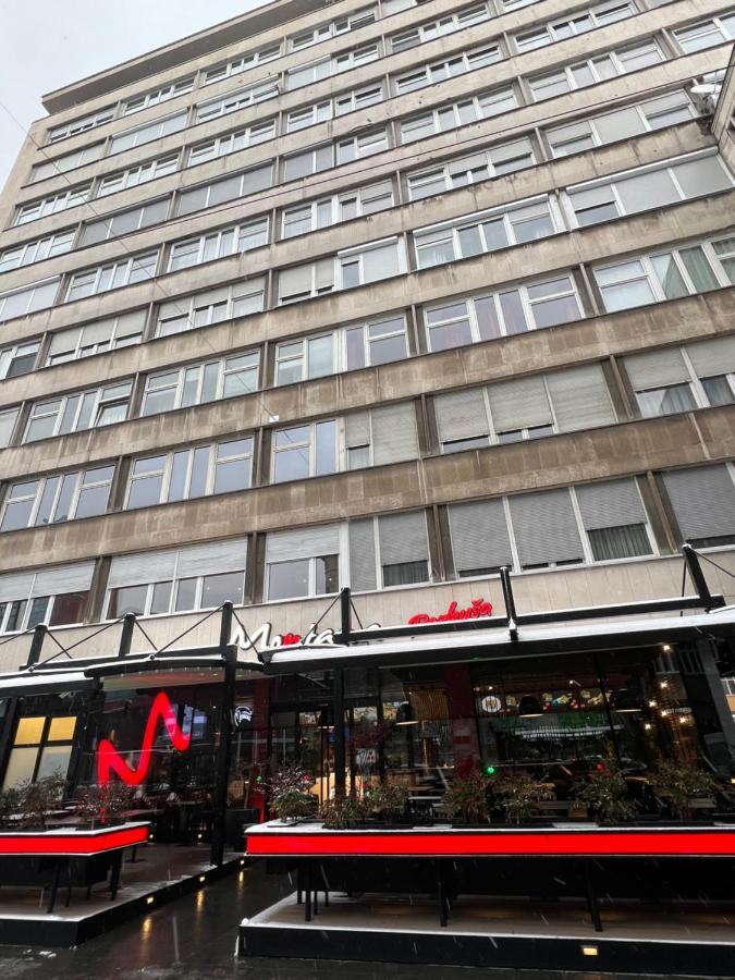 Modern And Bright Apartments - Main Street Sarajevo Exterior photo