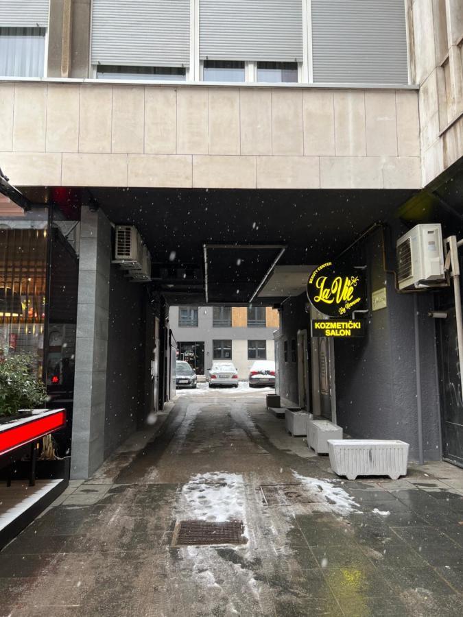 Modern And Bright Apartments - Main Street Sarajevo Exterior photo