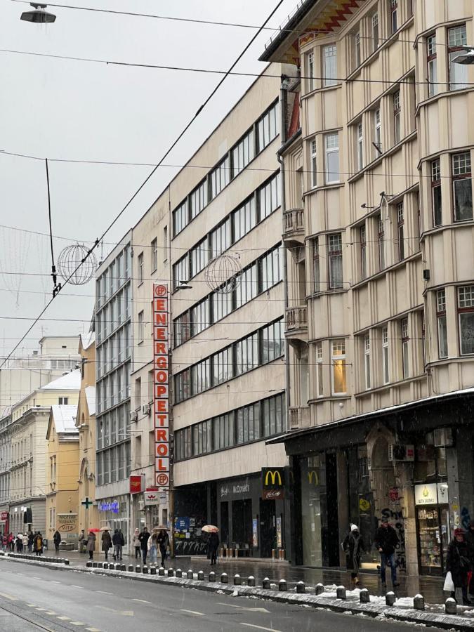 Modern And Bright Apartments - Main Street Sarajevo Exterior photo